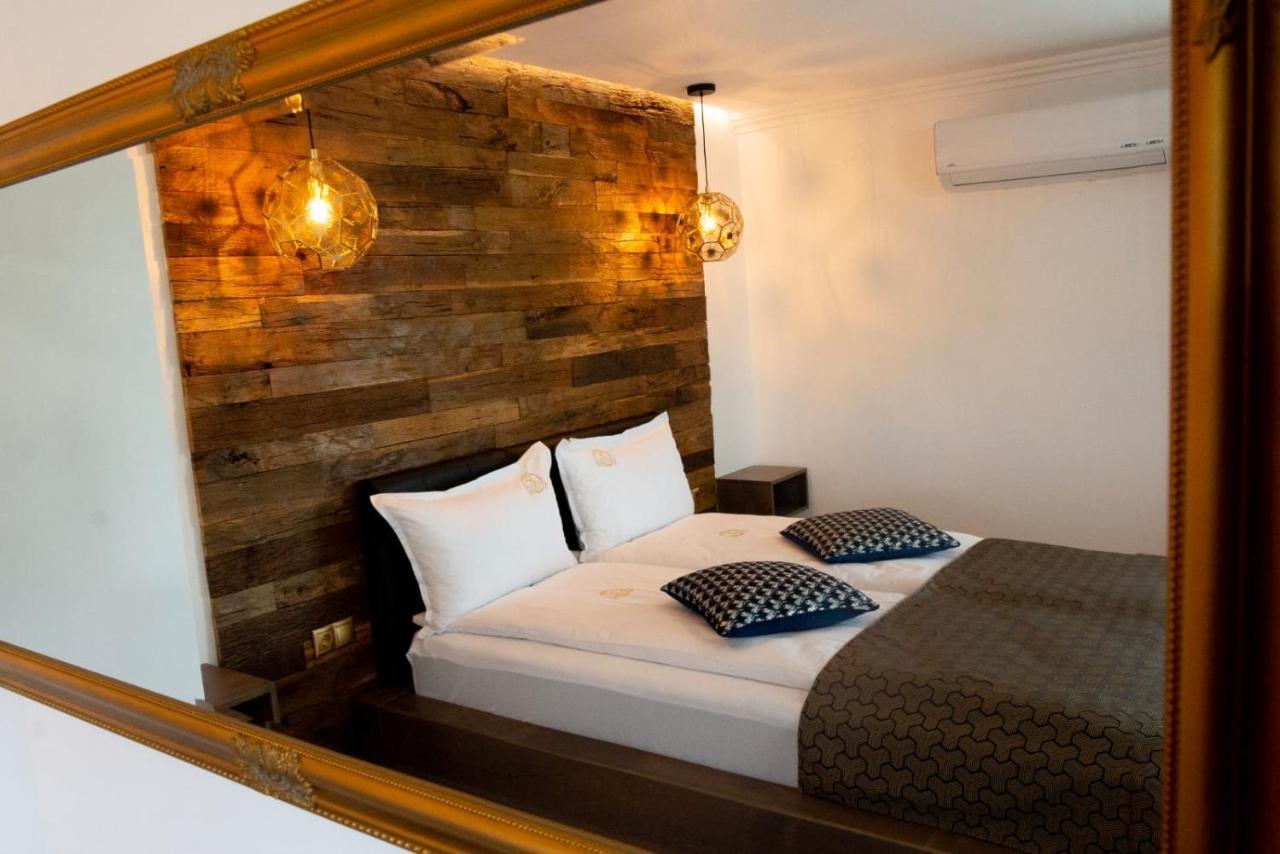 Bed and Breakfast Kotyogo Panzio Lupeni  Exteriér fotografie